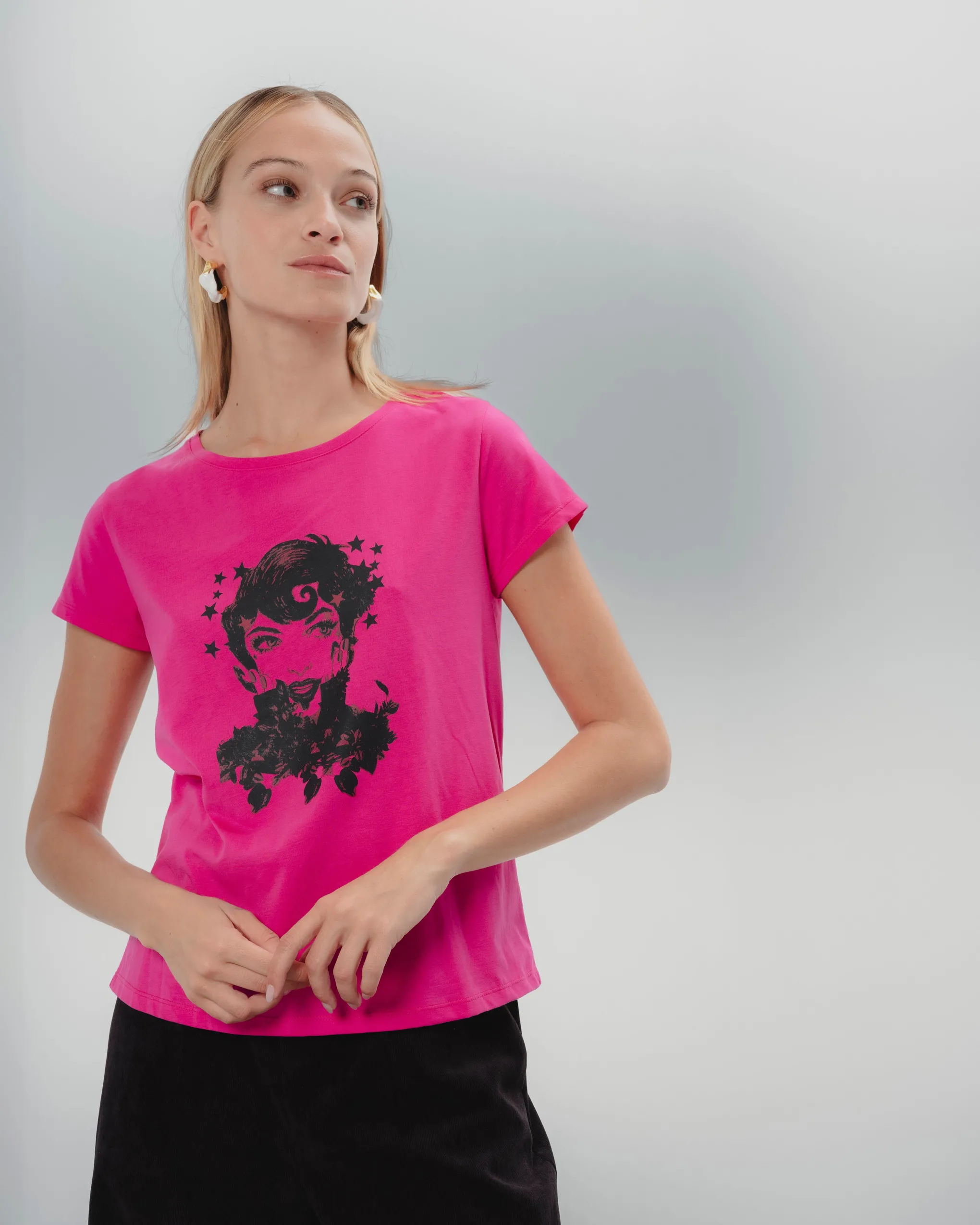 Camiseta Ilustrada Fucsia Dolores