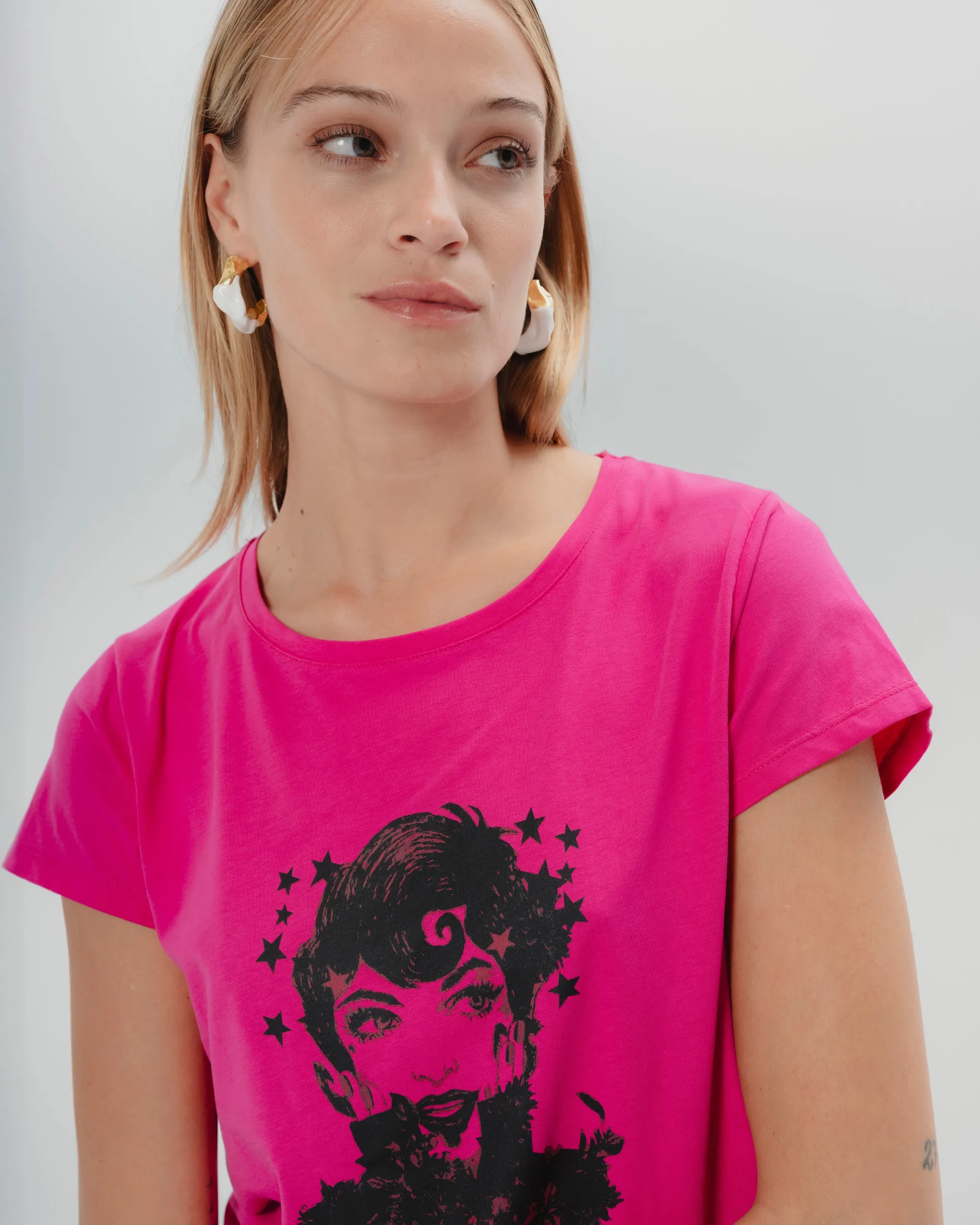 Camiseta Ilustrada Fucsia Dolores
