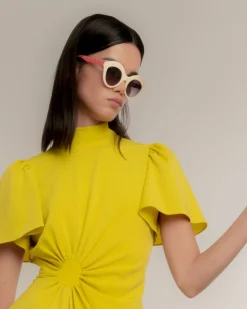 Gafa con tendencia a cat eye burdeos semitransparente