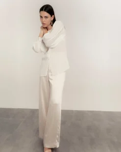 Pantalón fluido de cintura alta y cinturon
