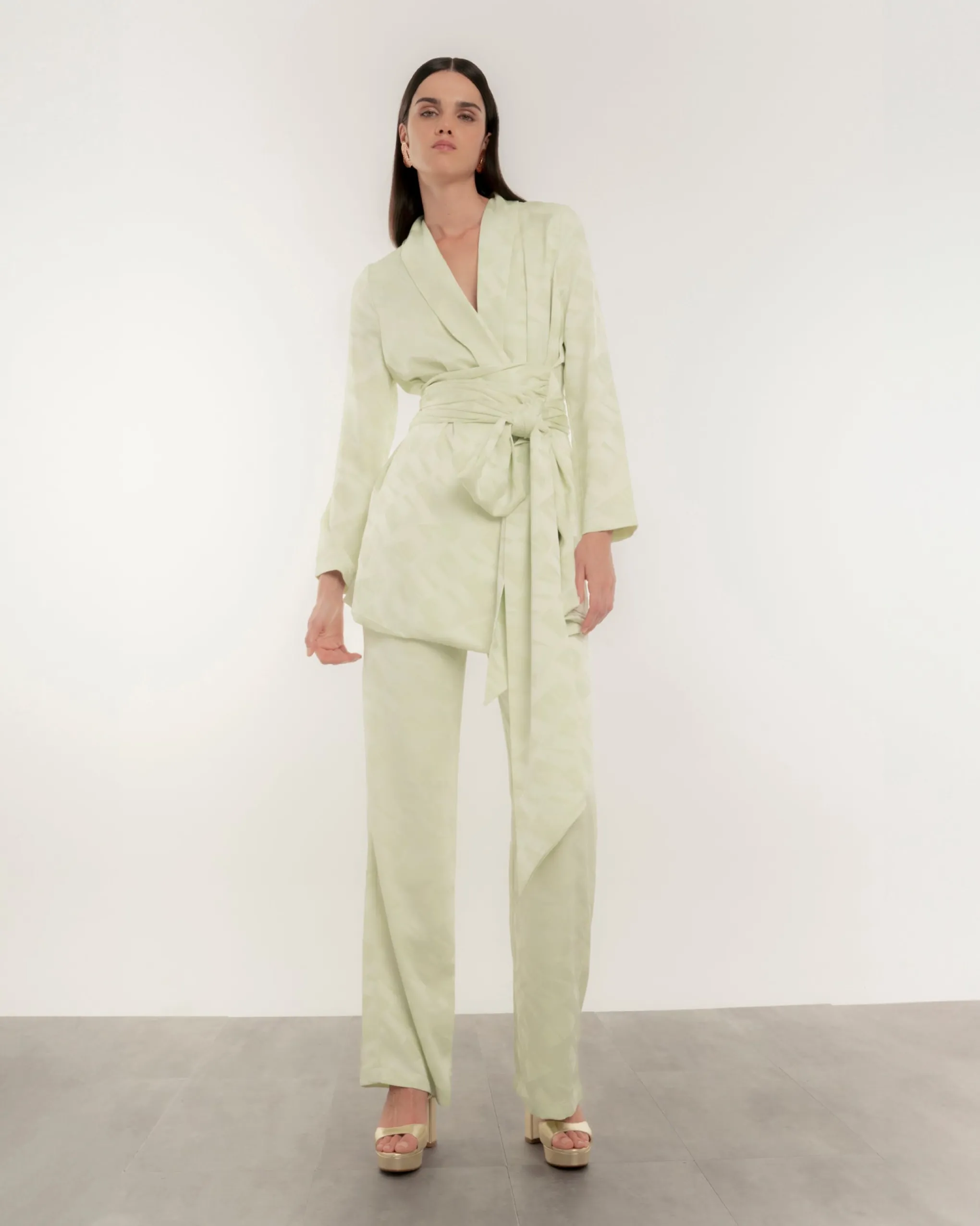 Pantalón recto fluido jacquard