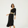 Vestido cuerpo asimétrico cinturón rafia