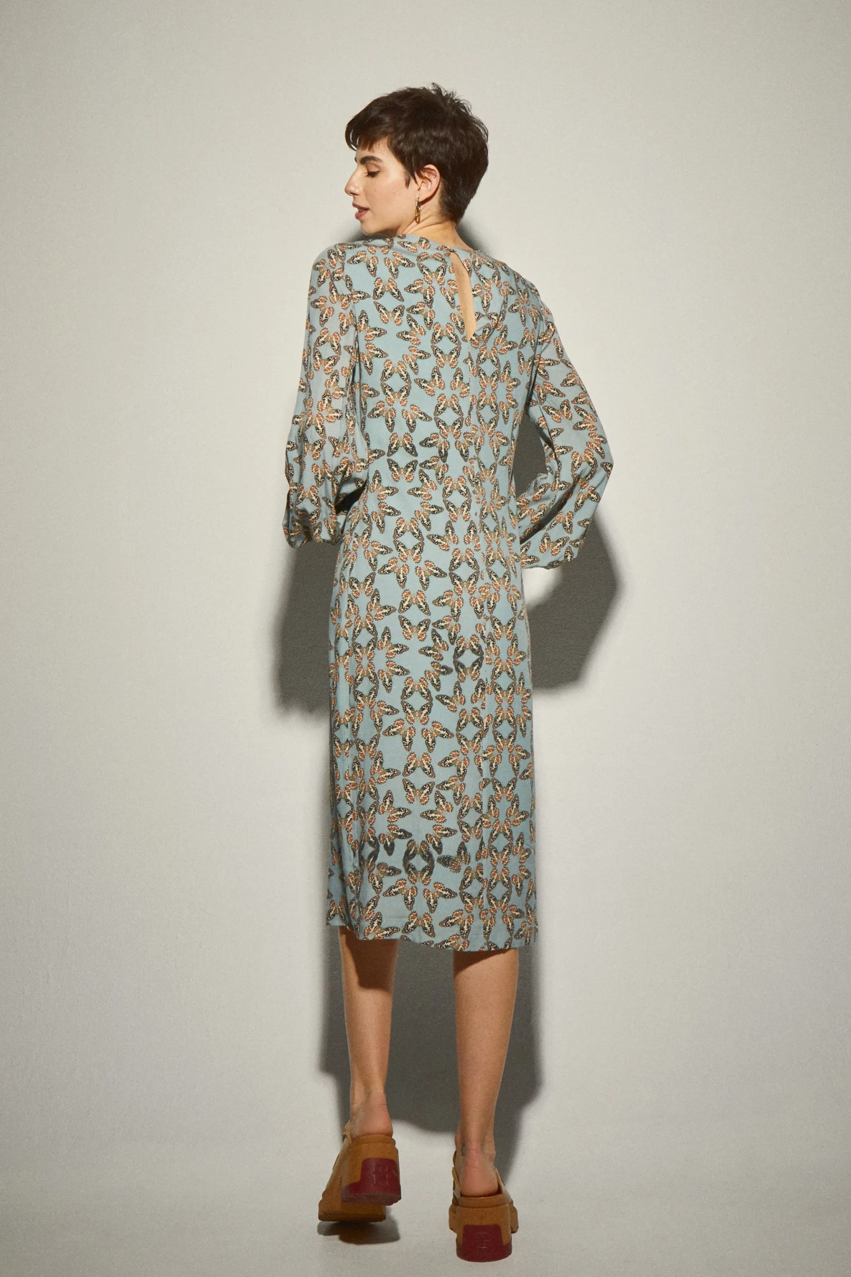 Vestido Midi Mariposas