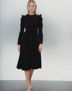 Vestido negro Filipa manga abullonada